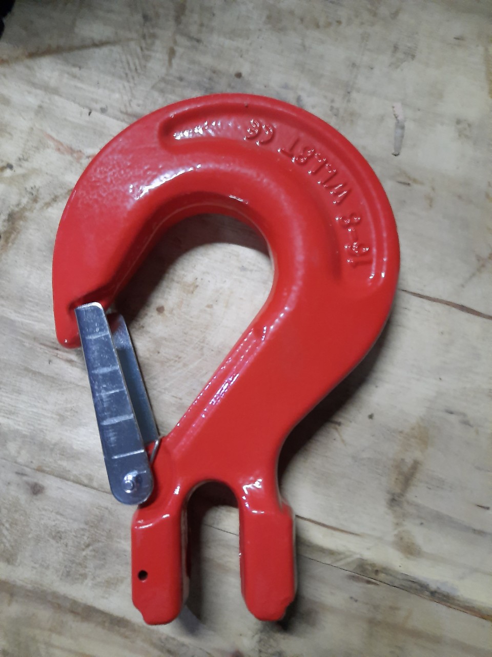 Móc chốt xích